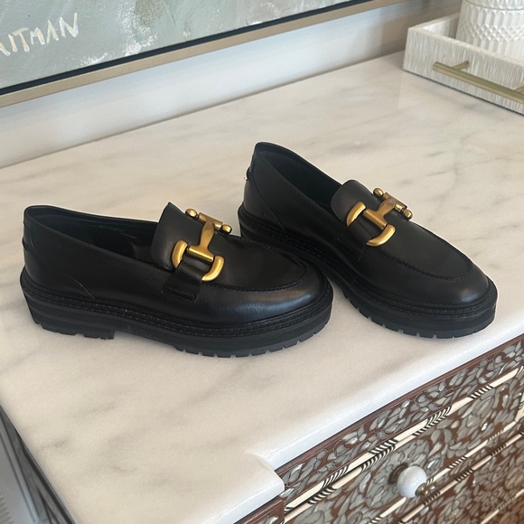 Boden Black Flats with Gold Accent - Picture 3 of 9